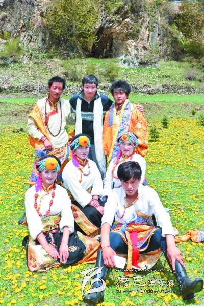 把美人裝進(jìn)心里，把美景留給眼睛