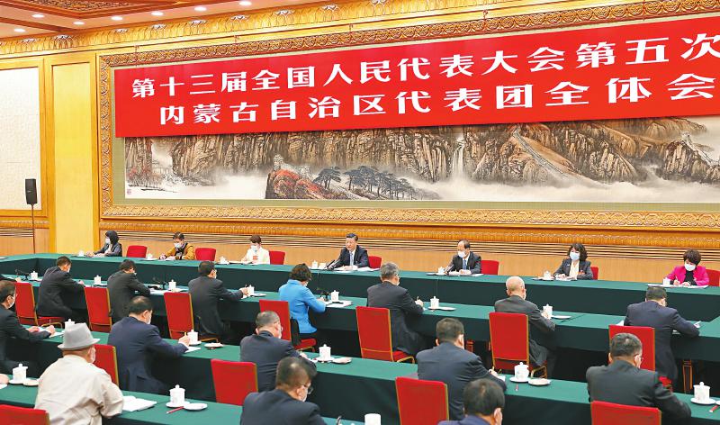 習(xí)近平在參加.jpg 習(xí)近平在參加.jpg