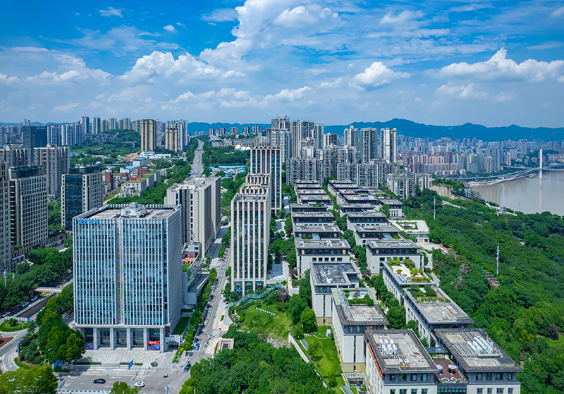 2023年8月4日，重慶，區(qū)塊鏈數(shù)字經(jīng)濟(jì)產(chǎn)業(yè)園。